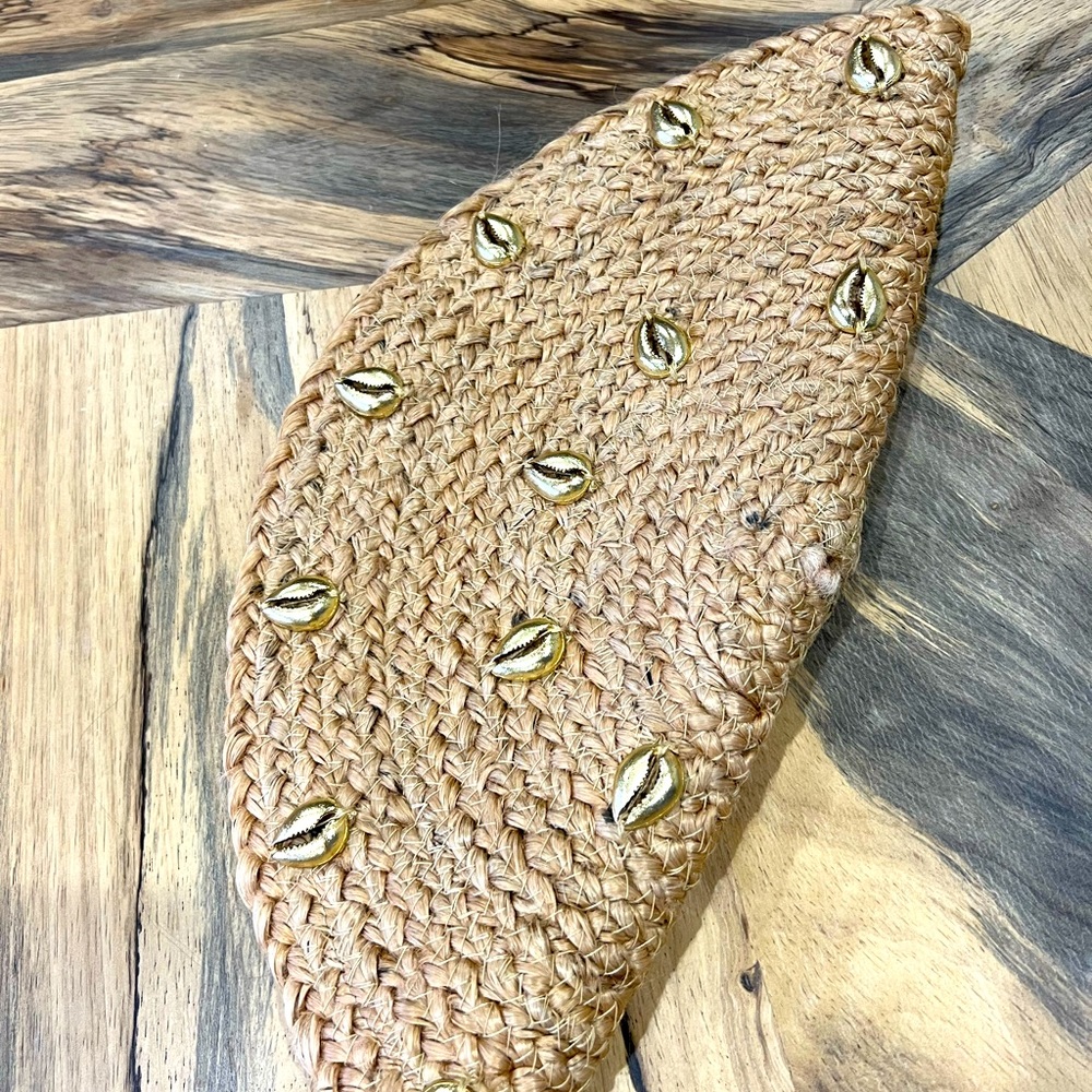 Shiraleah Beach Gold Seashell Clutch